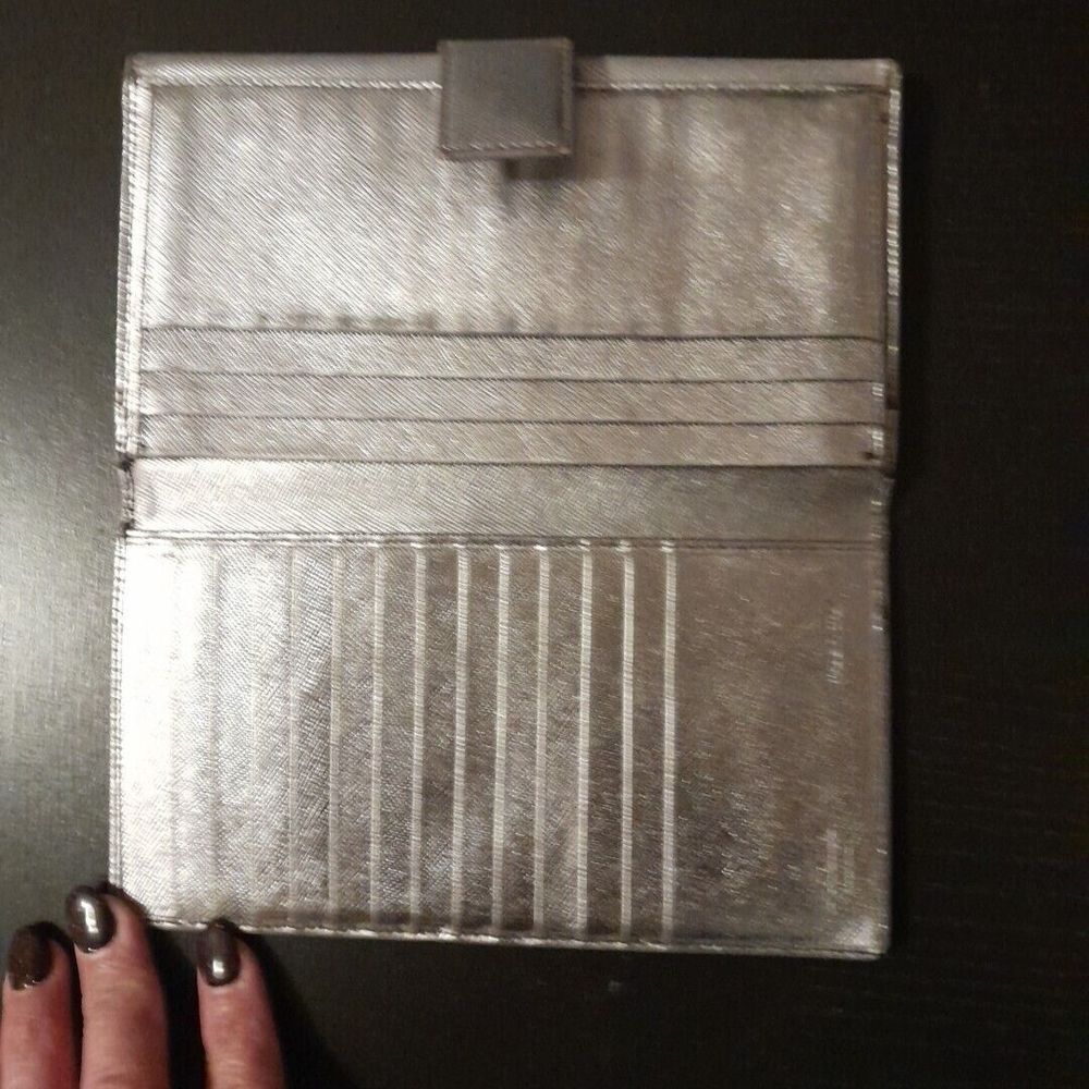Prada  Saffiano Leather Metallic Silver Long Wallet Rare Color Rubbing Inside‎ - Picture 3 of 12